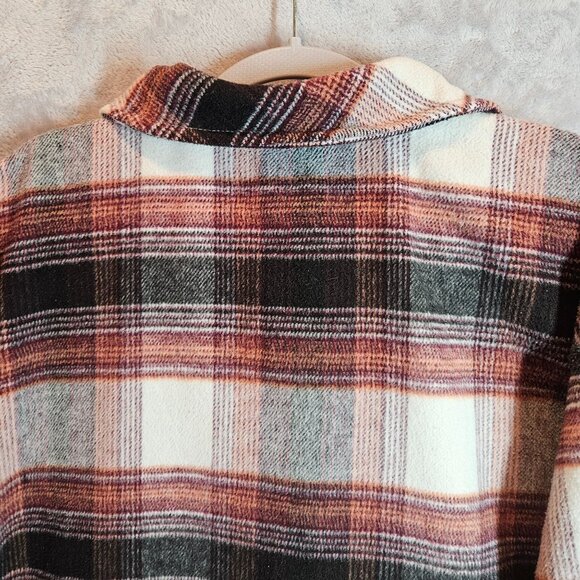 Kensie Womens Plaid Flannel Button  Jacket Pockets Work gorpcore outdoor shacket - Picture 11 of 15